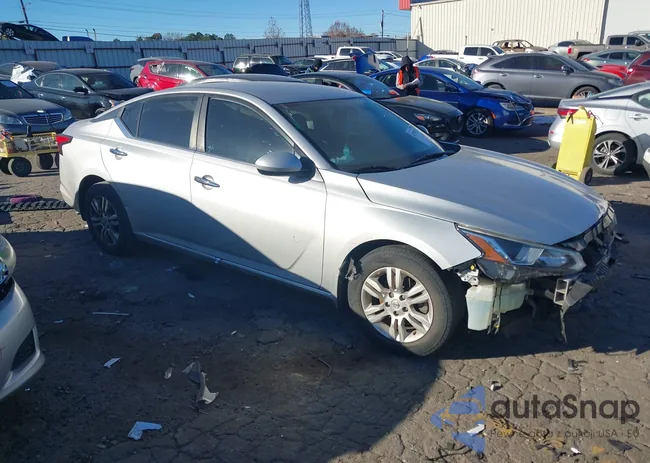 1N4BL4BV2KC140459: 43709111