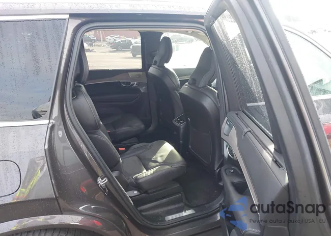 YV4H600A2P1978043: 43709163