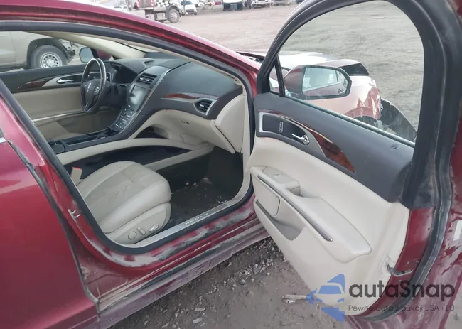 3LN6L2JK3DR822385: 43709288