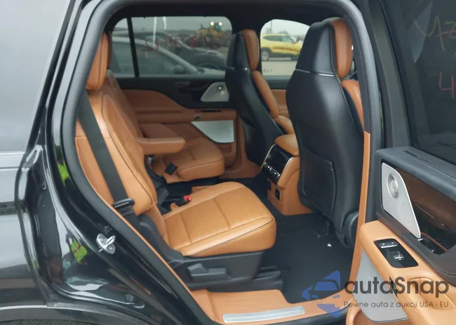 5LM5J9XCXSGL01577: 43709342