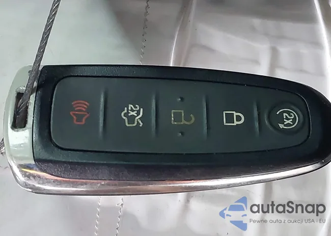 1FMCU0GD9KUA63891: 43709452