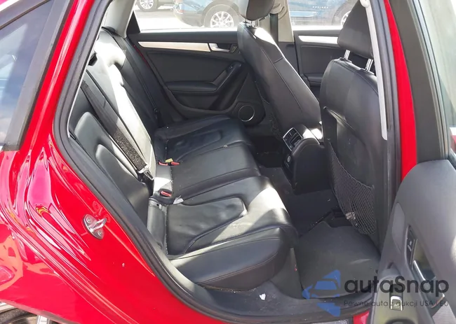 WAUFFAFL8GN011063: 43709558