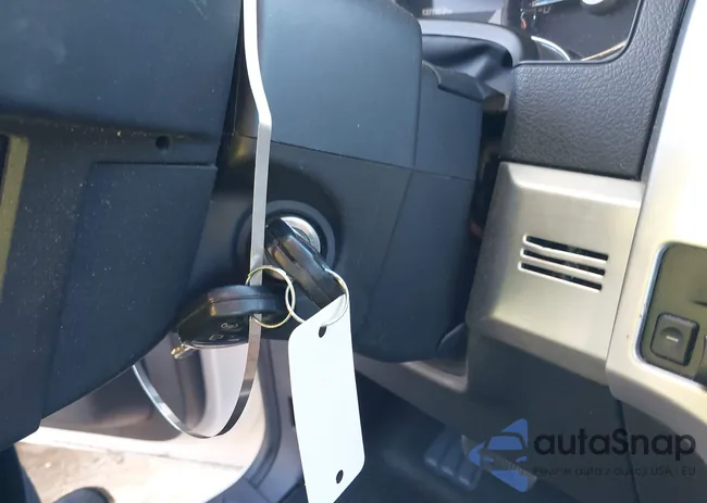 1FTFW1ET1EFB56201: 43709618