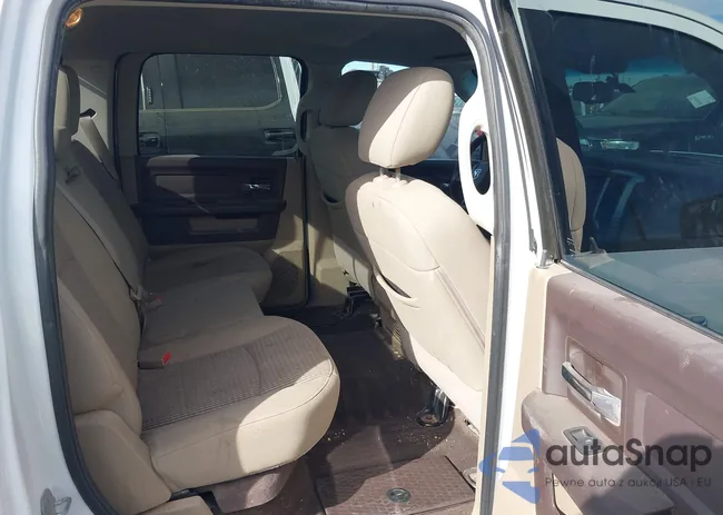 1C6RD6LT0CS268650: 43708676