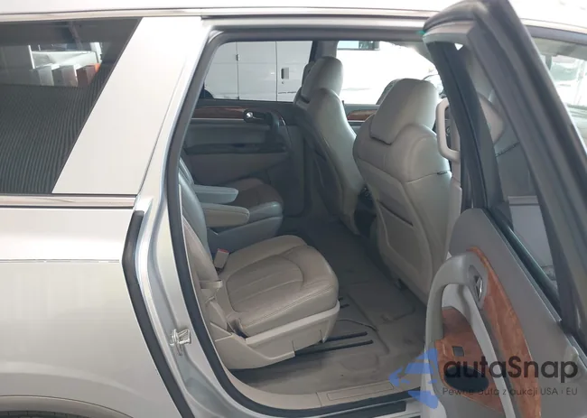 5GAKRCED5CJ286732: 43708702