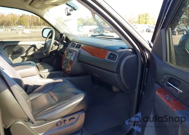 1GNSCBE06BR126793: 43708898