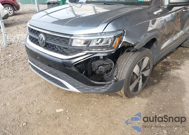 3VV8X7B20RM062922: 43709043