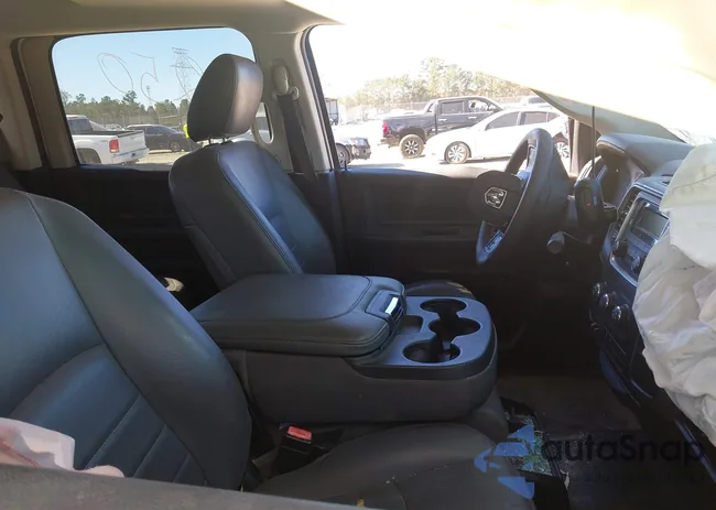 3C6TR4HTXJG259690: 43710065