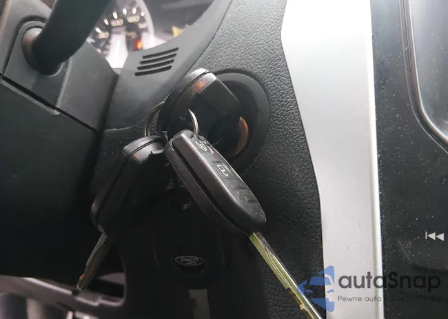 1FM5K8D87FGA52266: 43710079