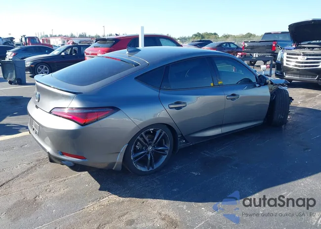 19UDE4H38SA010797: 43710262