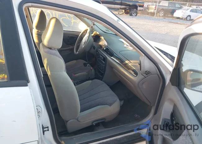 1G1ND52J3Y6189161: 43710339