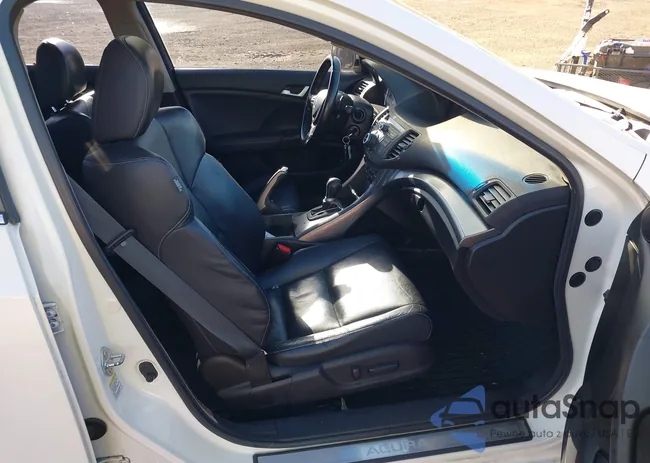 JH4CU2F60BC016501: 43710346