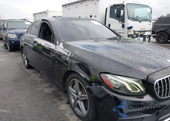 WDDZF4JBXHA134894: 43710620