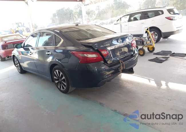 1N4AL3AP7JC121428: 43709682