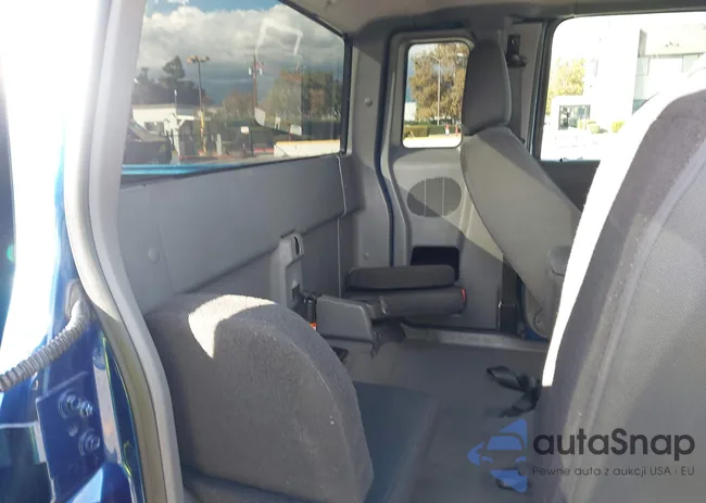 1FTLR4EE2APA32276: 43709717