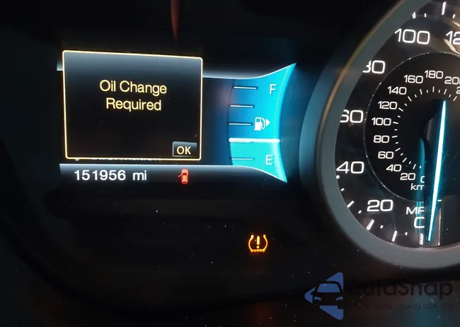 1FMHK7D88CGA11390: 43709768