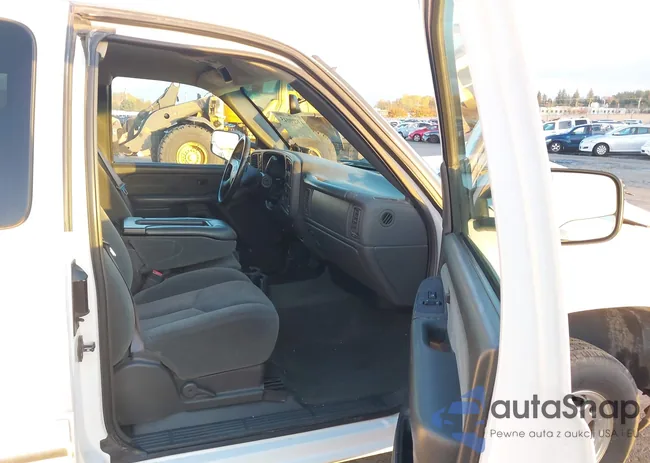 1GCHK29U93E227192: 43710045