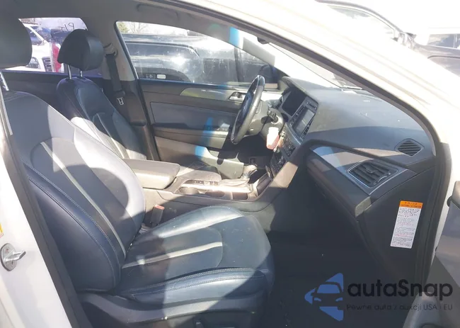 KMHE54L21HA045221: 43711124