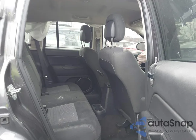 1C4NJDBB9FD416641: 43711200