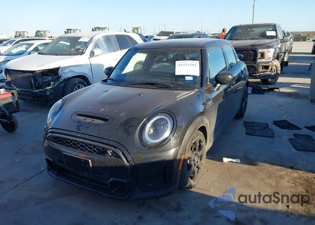 WMW53DK09R2V46182: 43711294