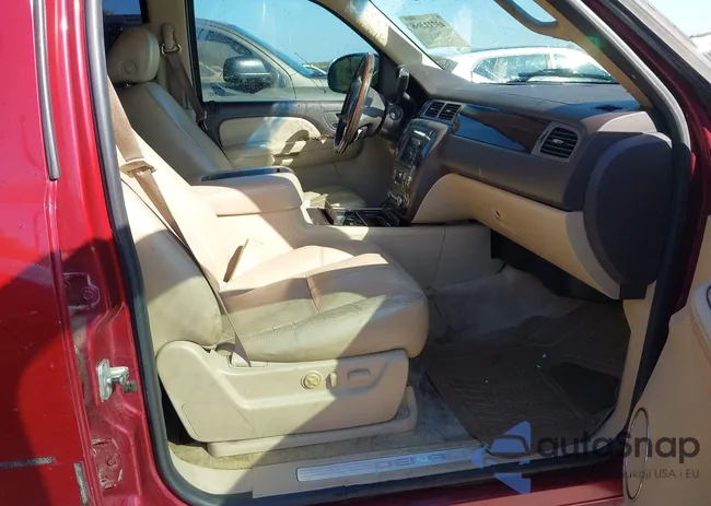 1GKFK63838J103268: 43711368