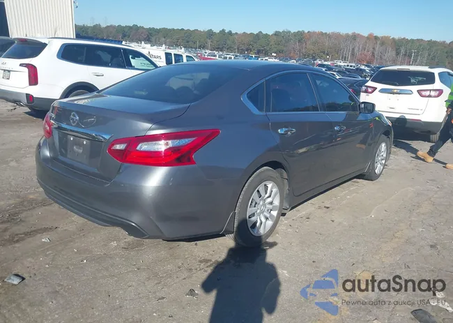 1N4AL3AP0HC277837: 43711399