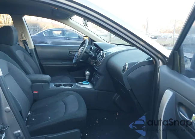 JN8AS5MT4CW296002: 43711536