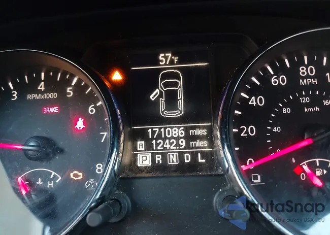 JN8AS5MT4CW296002: 43711536