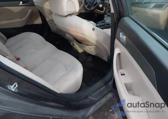 5NPE24AF4FH114993: 43711537