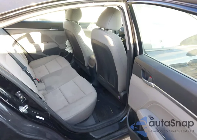 KMHD84LF1KU874639: 43711580