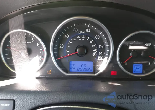 KM8NU4CC3CU204713: 43710680