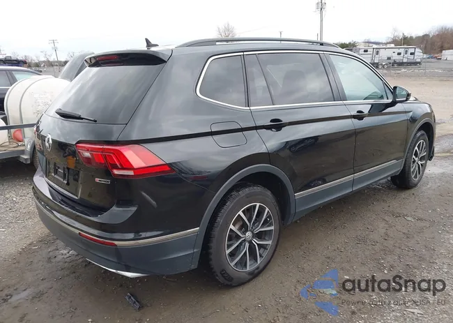 3VV2B7AX8MM077906: 43710684