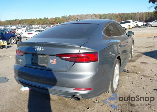 WAUENCF5XKA074662: 43711037