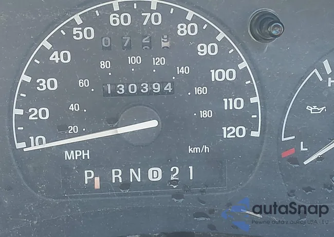 1FTYR10U2WUC13440: 43712137