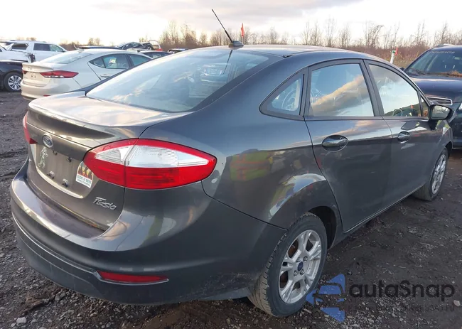 3FADP4BJ0GM155770: 43712156