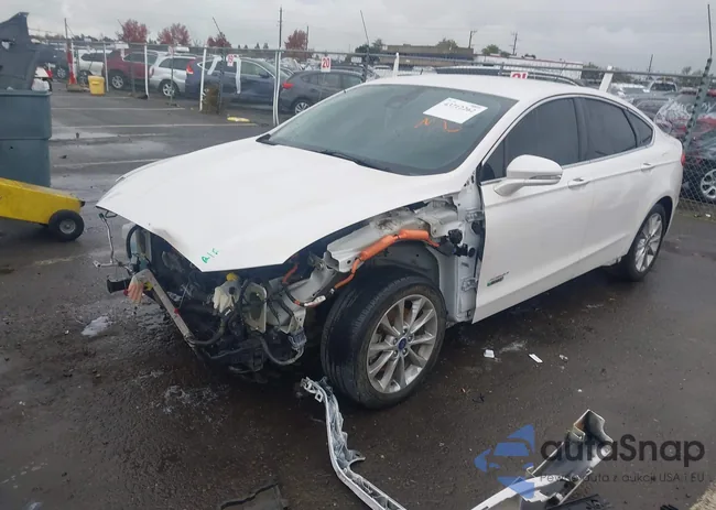 3FA6P0SU1HR201686: 43712262