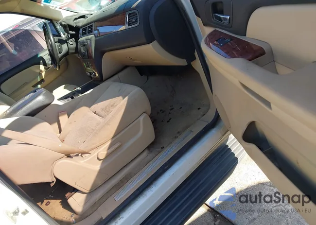 1GNFC13J57R408342: 43712341