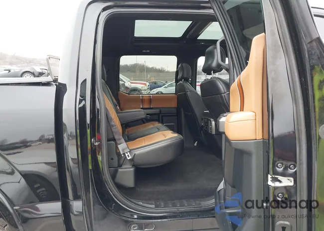 1FTEW1EG4HFC02980: 43712353