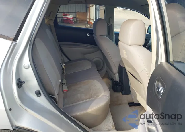 JN8AS5MT6AW028985: 43712364