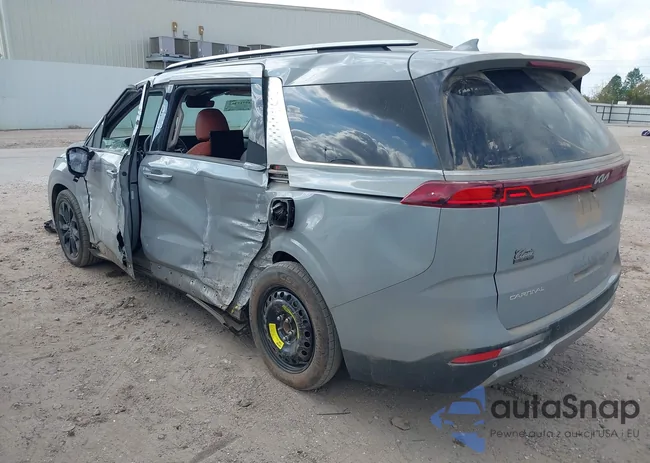 KNDNE5H32R6423997: 43712462