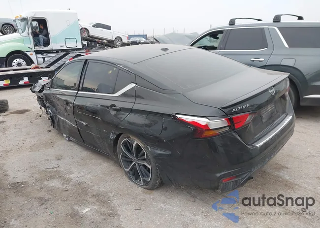 1N4BL4CV5PN387033: 43712544