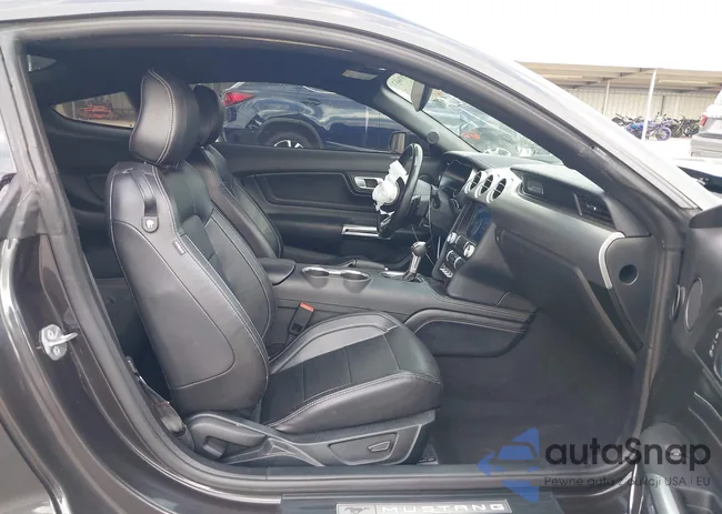 1FA6P8CF2P5303501: 43711663