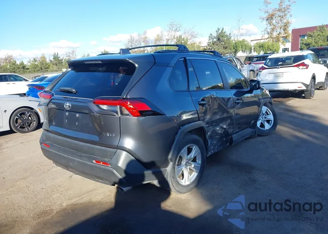 JTMW1RFV4KD015594: 43711719