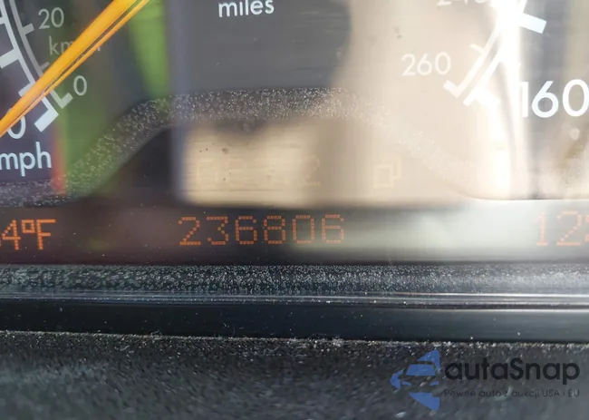 WDBJF65F6WA506100: 43711834