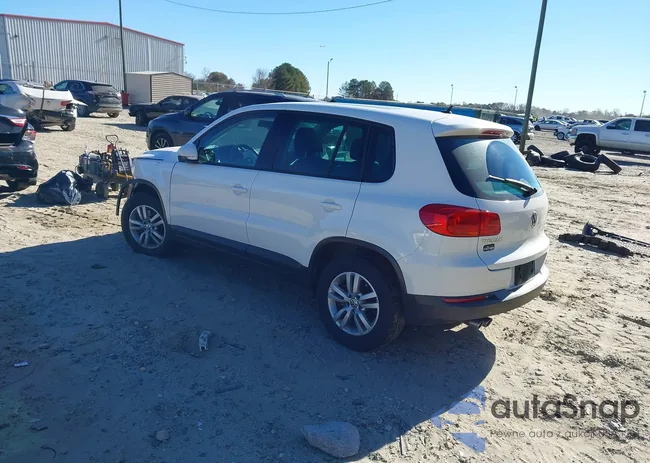 WVGBV7AX9DW543022: 43711852