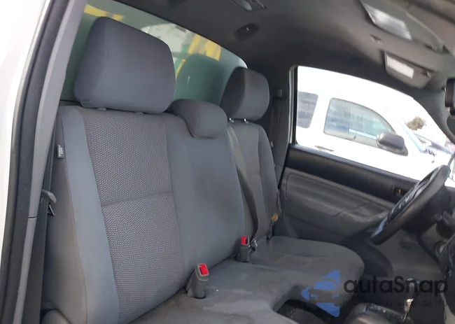 5TFNX4CN0EX034860: 43713137