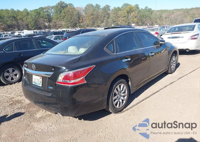 1N4AL3AP2EC133556: 43713281