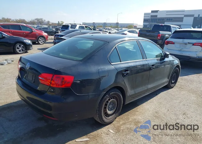 3VW2K7AJ2DM387704: 43713297