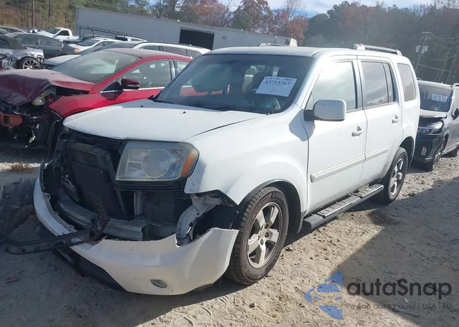 5FNYF3H57BB049588: 43713367