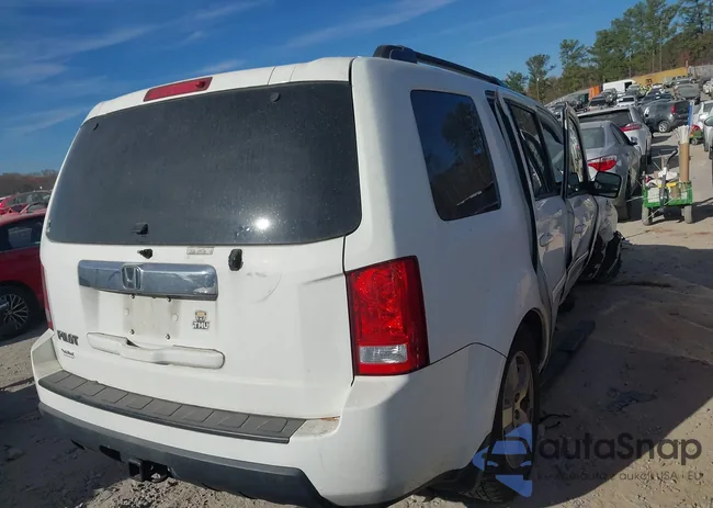 5FNYF3H57BB049588: 43713367